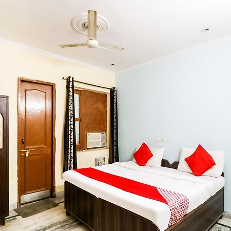 Hotel O Maurya Residency Gurgaon Buitenkant foto