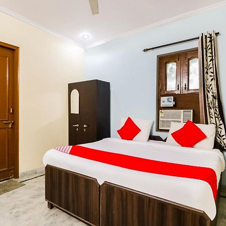 Hotel O Maurya Residency Gurgaon Buitenkant foto