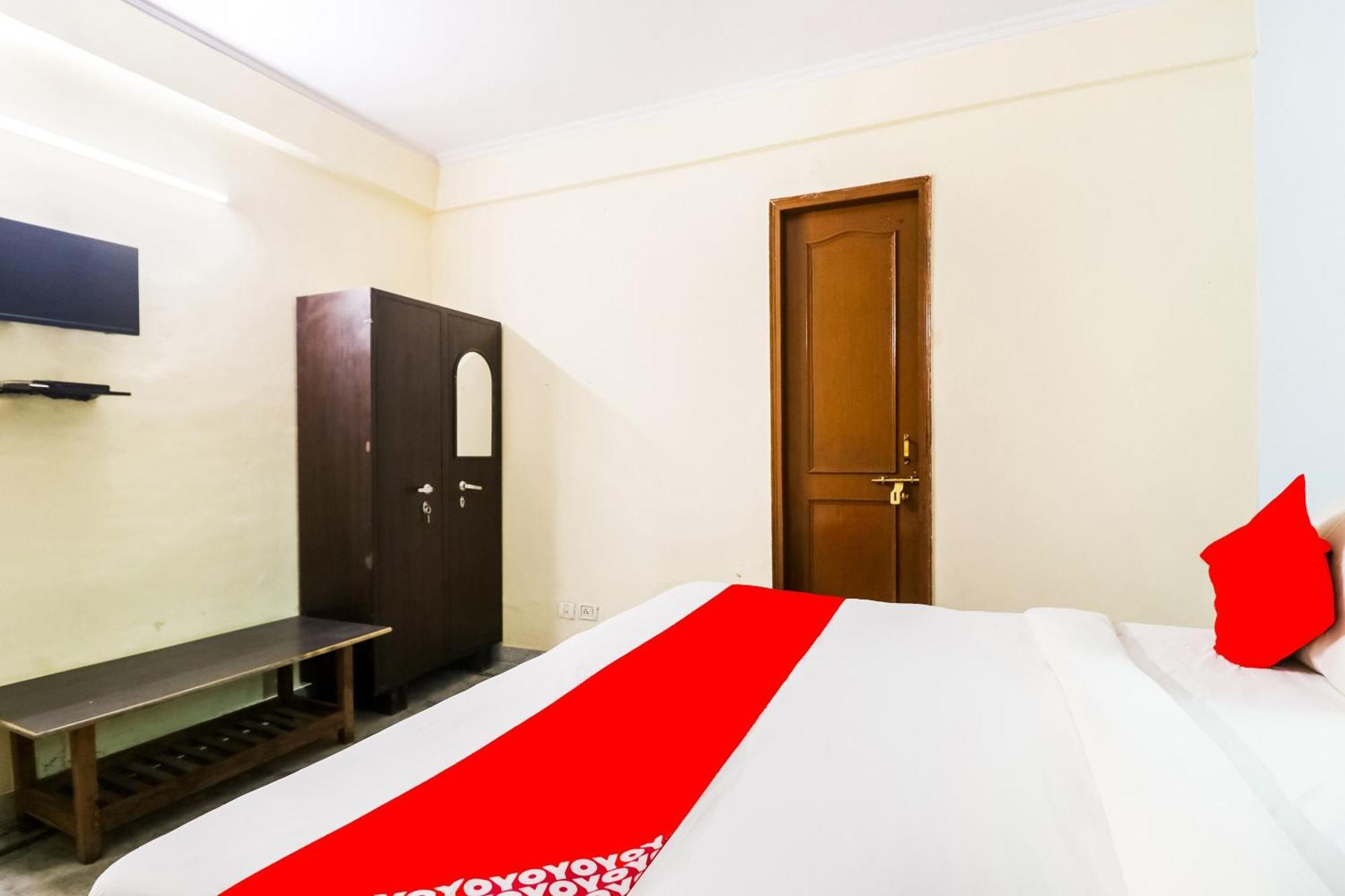 Hotel O Maurya Residency Gurgaon Buitenkant foto