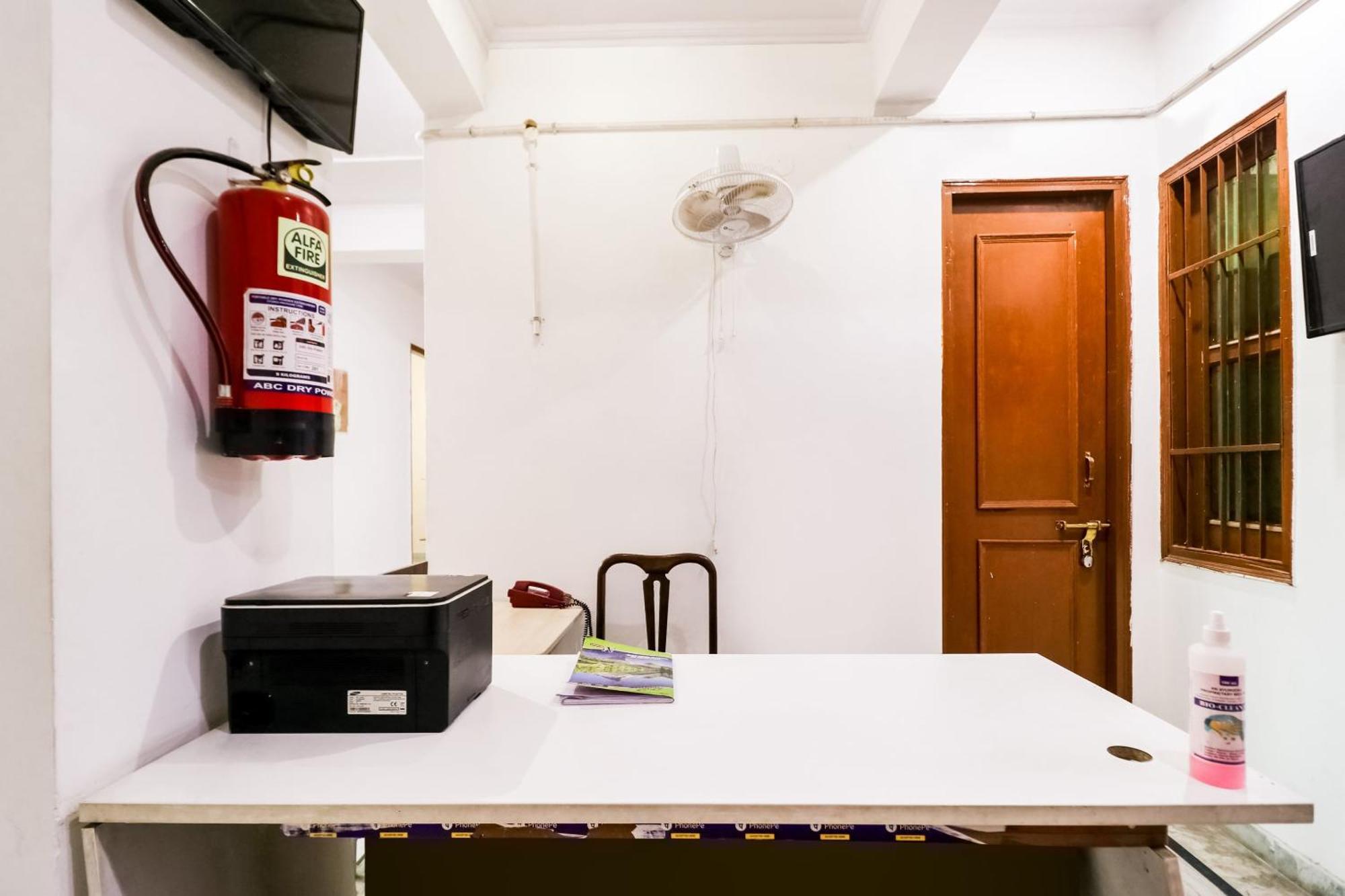 Hotel O Maurya Residency Gurgaon Buitenkant foto
